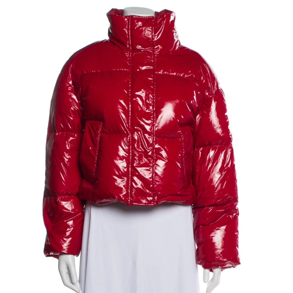 XS STAND STUDIO RED PUFFER